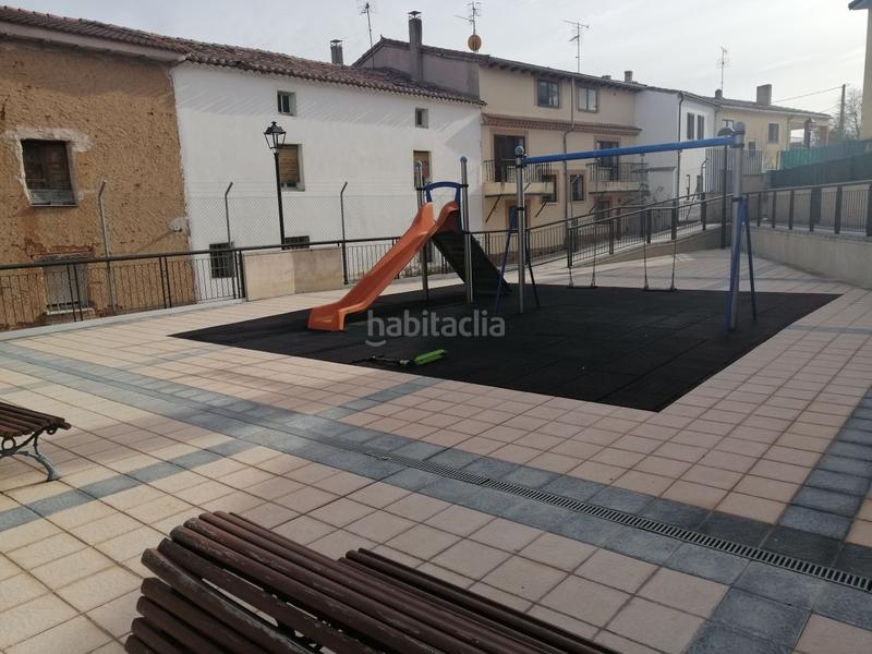 Foto 3a1ae022-4891-49fd-8834-594c148efc28. Duplex avec chauffage parking piscine dans Cogollos