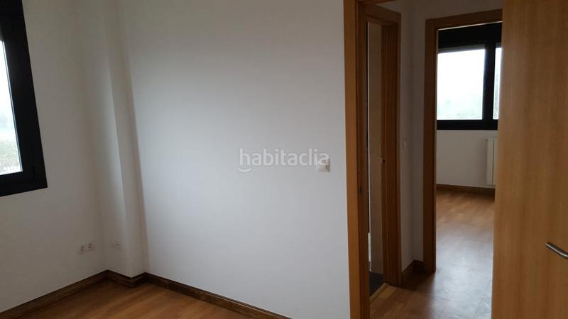 Foto 7b5e7b90-a292-47d3-94ab-fe18fe001c64. Appartamento con parcheggio piscina in Miengo pueblo Miengo