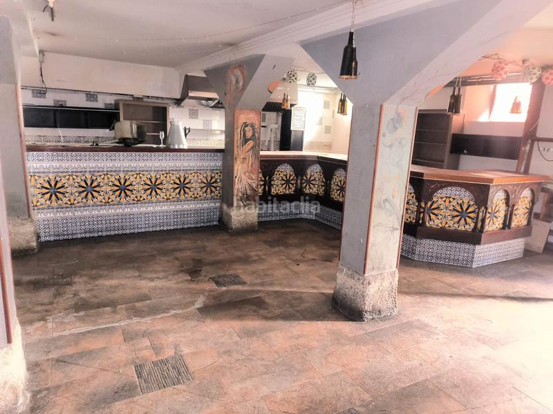 Foto 90f064a6-def9-43b5-9fc7-0854b0e5f2cf. Local comercial en El Carmen - Barrio Gimeno Burgos