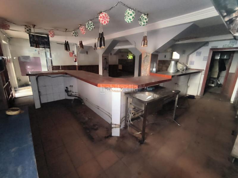 Foto bfbbcacb-e063-458c-87f0-7c9646a4665b. Local comercial en El Carmen - Barrio Gimeno Burgos