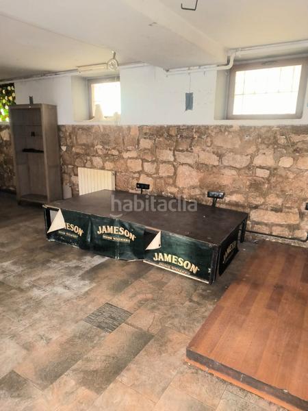 Foto f2c7c797-e614-44d7-a044-dc223f51f9ae. Local comercial en El Carmen - Barrio Gimeno Burgos