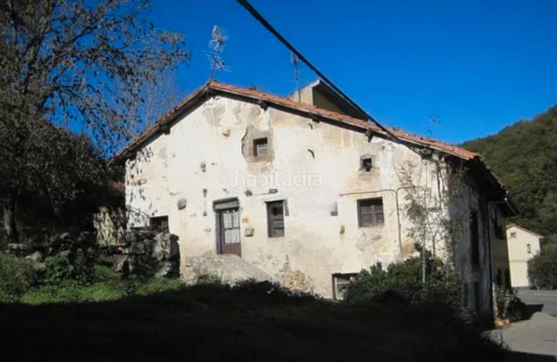 Foto f9f3022e-cd4e-40fe-a7b6-a46252da6493. Haus in Parres