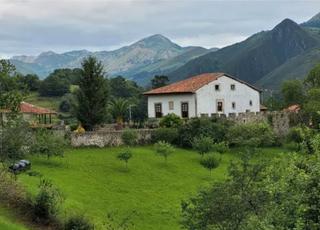 Masia a Vibaña-Ardisana-Caldueño