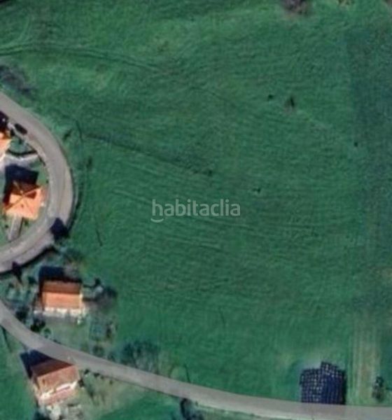 Foto f0e581c6-b7ff-404d-aab3-2bb83df435c7. Finca rústica a Meruelo