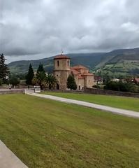 Maison jumele en Corvera de Toranzo