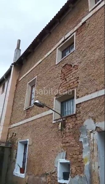 Foto d8c946b8-c3e8-459a-9bb4-ae12b7681829. Masia a Melgar de Fernamental