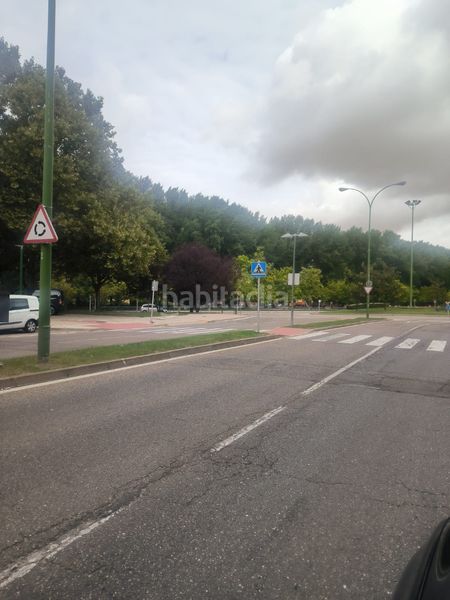 Foto c9cb98ae-82a5-45c7-81f2-f75ca8c86a07. Aparcament cotxe a Illera Burgos