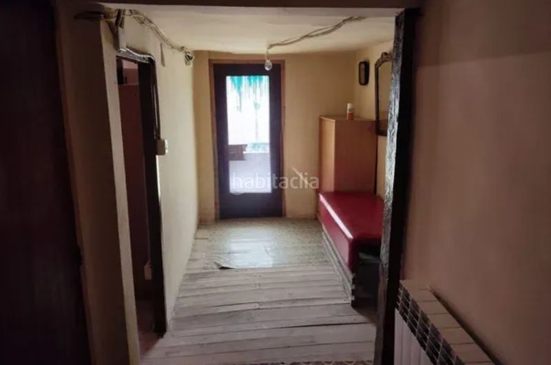 Foto e5503135-4cd5-44e2-a1c8-16205002f413. Casa amb xemeneia calefacció aparcament a Valle de Tobalina