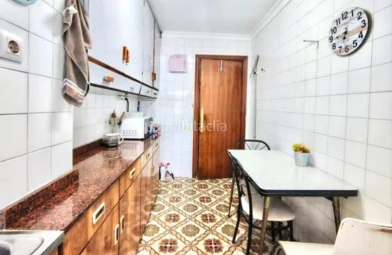 Foto a184ee2f-e503-42c8-a473-1db6303675bf. Flat in colonia el impulsor 494 in Sierrapando Torrelavega