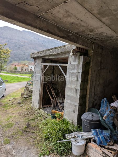 Foto 04b7ea1e-75e1-4982-abc6-4412ebc8e664. Casa aparellada a Ruesga