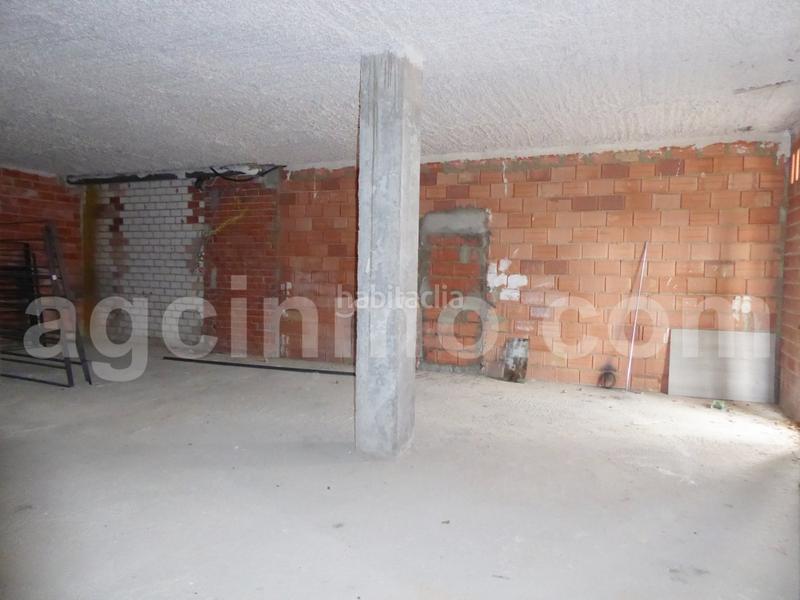 Foto 2a75b9f6-79e7-4864-8a6c-59dd507d4202. Alquiler local comercial local alquiler en Las Villas - Valparaiso - El Peral Valladolid