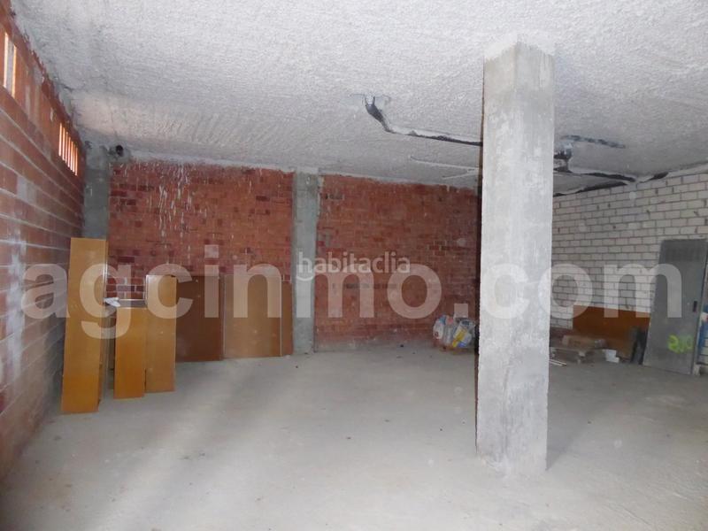 Foto 7a711dcd-7b77-42ee-90a8-7e88bc3e8180. Rent business premise in Las Villas - Valparaiso - El Peral Valladolid