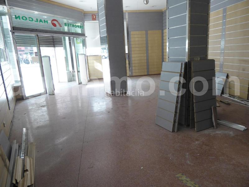 Foto 637c825f-309e-47cf-8a65-c10c0a3a45e8. Rent business premise in Campo Grande Valladolid