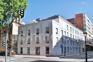 Rent Flat  Plaza plaza de la trinidad. Piso alquiler