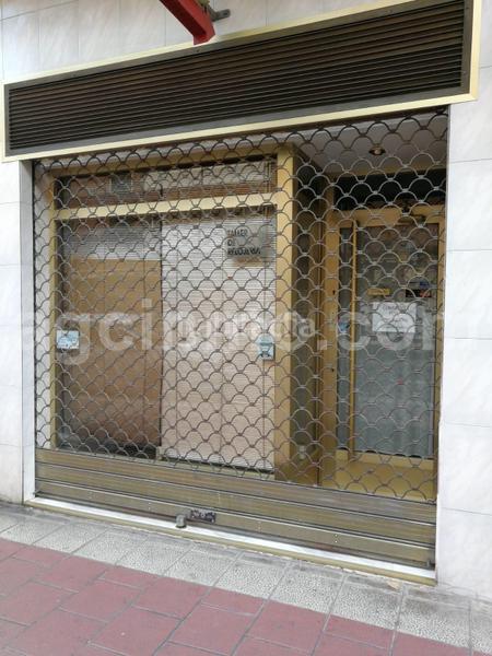 Foto 9856fdbb-1c35-4e26-a8a4-bde06106312b. Local comercial  alquiler en Rondilla Valladolid