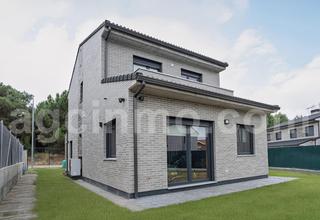 Xalet  Calle indico. Chalet venta