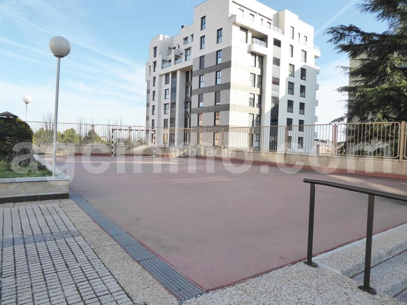 Foto 713a2a5b-2d7e-4866-90de-ea362f3f548b. Piso  venta en Parquesol Valladolid