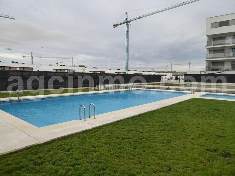 Foto d34a34fd-c153-40a8-9a66-a2d64dd2dd7b. Location appartement avec chauffage parking piscine dans Valladolid