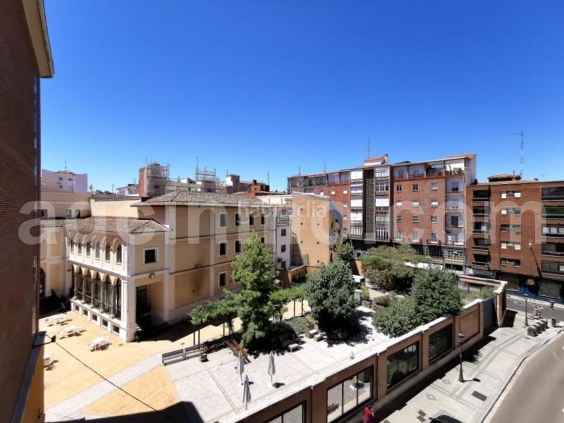 Foto 9ecf9028-85bb-456f-9539-05e2b601ddab. Appartamento con riscaldamento parcheggio in Centro Valladolid