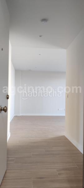 Foto b0d15bb9-a70b-422f-bd9b-33060fd07960. Location appartement avec chauffage parking piscine dans Valladolid