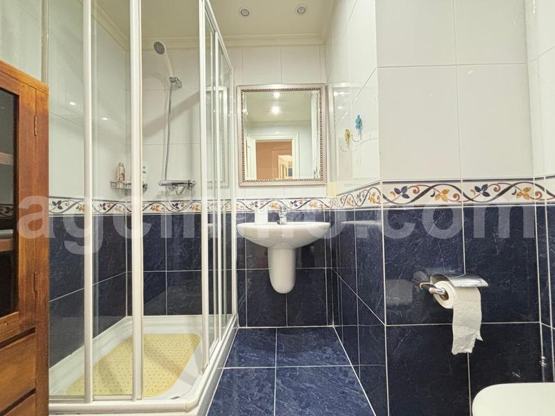Foto 5c03c36a-8c63-4364-90f5-b44a07fc9261. Rent flat with heating parking in Caño Argales Valladolid