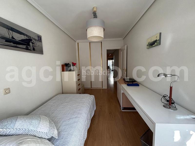 Foto 9391d9d0-848e-4e59-b6d0-c3c02b8ab3e6. Rent flat with heating parking in Caño Argales Valladolid