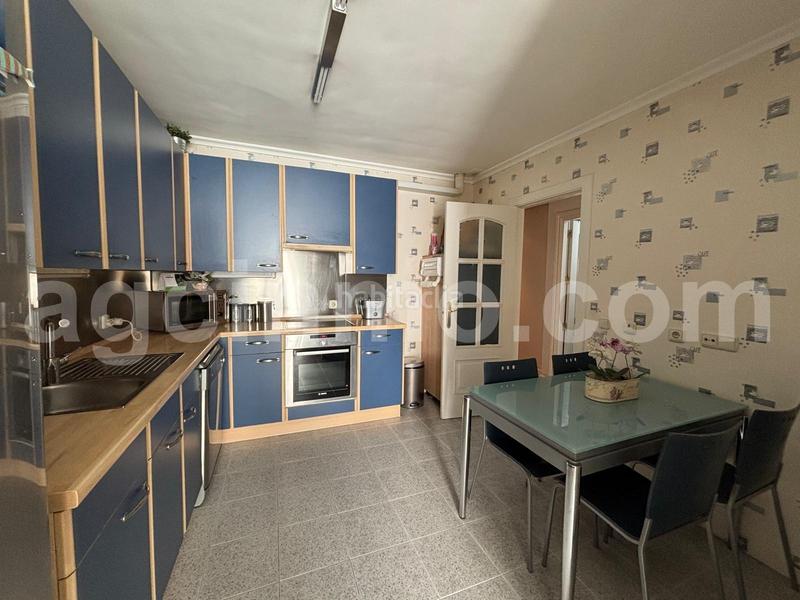 Foto ce90274d-aec0-41bf-b0b7-728ffadfefbf. Rent flat with heating parking in Caño Argales Valladolid
