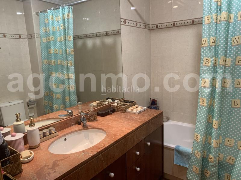 Foto 6dd6ce05-a7b3-43a4-9273-8982fbd4476a. Xalet amb calefacció aparcament piscina a El Berrocal Valladolid