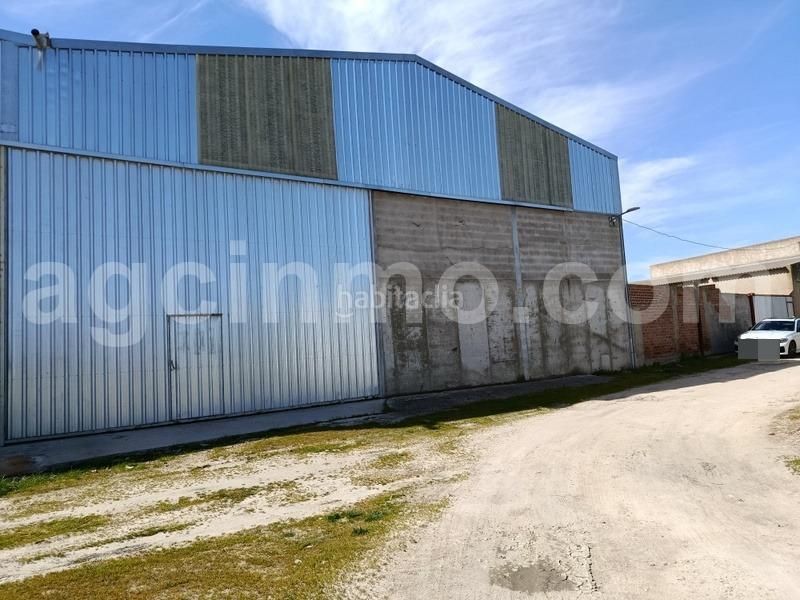 Foto 3d71e57a-2a71-4d5f-8d83-7ed1ded6bc77. Nave industrial nave venta en Fuente el Sol