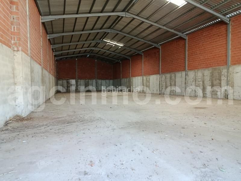 Foto 6474343e-ce64-4c2a-b4e0-7e919bc63205. Nave industrial nave venta en Fuente el Sol