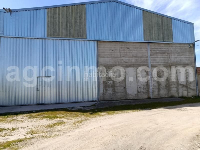 Foto a208bd9a-7fcc-41dd-b0f1-f6d2f36a2904. Nave industrial nave venta en Fuente el Sol