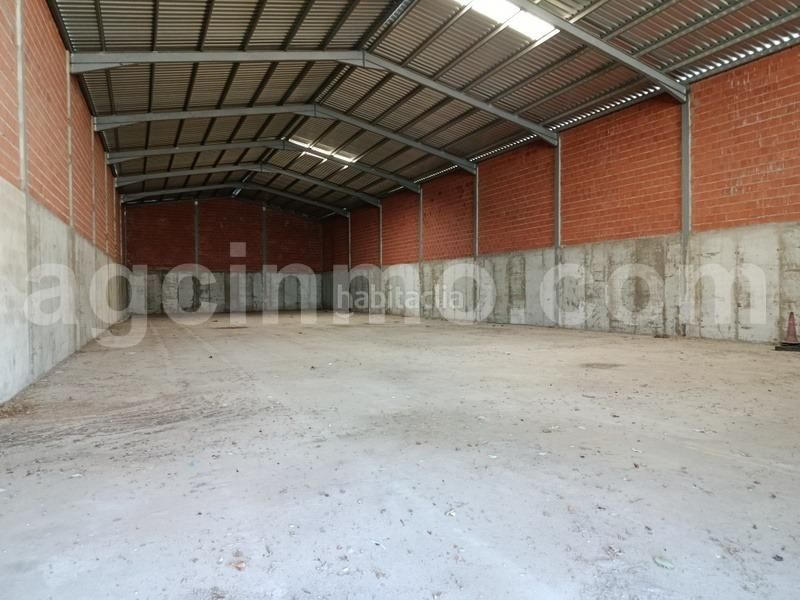Foto d430059d-7adb-4996-9496-69fe6effed52. Nave industrial nave venta en Fuente el Sol