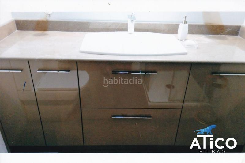 Foto 08ed9c96-86e4-4120-8510-f2635d57e37d. Location appartement avec chauffage dans Zona Indautxu Bilbao