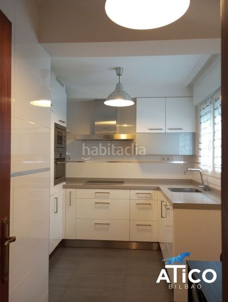 Foto f81b1e76-5ab4-438f-941a-a86961b2a4f4. Rent flat with heating in Erandio
