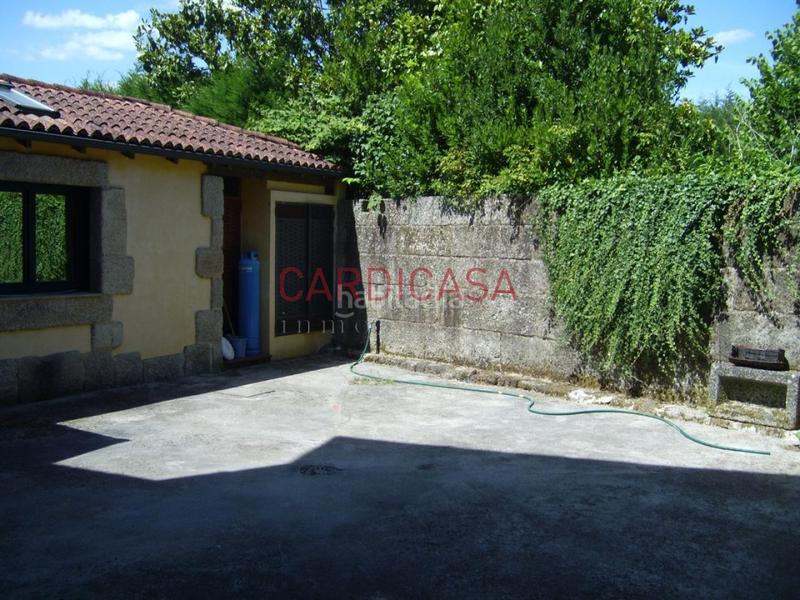 Foto 1de87bfa-8c87-4b11-93da-9afc9ccd2c91. Casa amb calefacció aparcament a Leiro