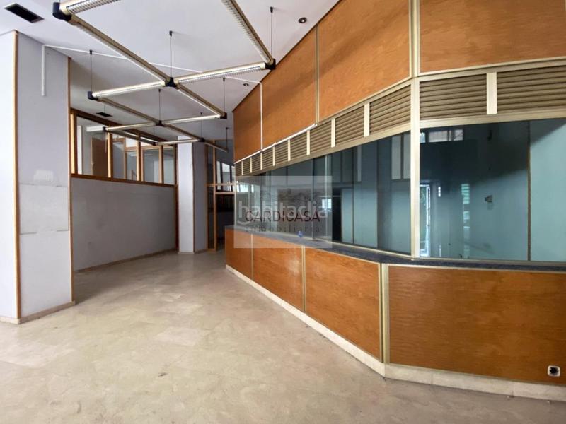 Foto 7dab999f-4d18-4f79-9e0d-55223f99e380. Rent business premise in Fátima Vigo