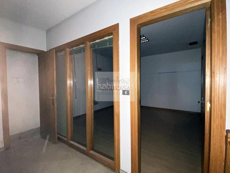 Foto 6d56604e-4e35-4cf9-995a-9f84b6340539. Alquiler local comercial en Fátima Vigo