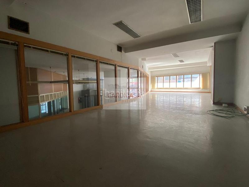 Foto e2dad023-2d9f-4cd3-b26b-9465e6c59ecd. Alquiler local comercial en Fátima Vigo
