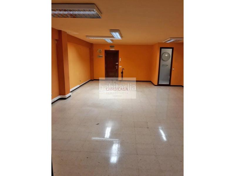 Foto 2b4ad22e-0297-446e-af5a-3ccc7b45def2. Location bureau avec chauffage dans Camelias - Pi y Margall Vigo