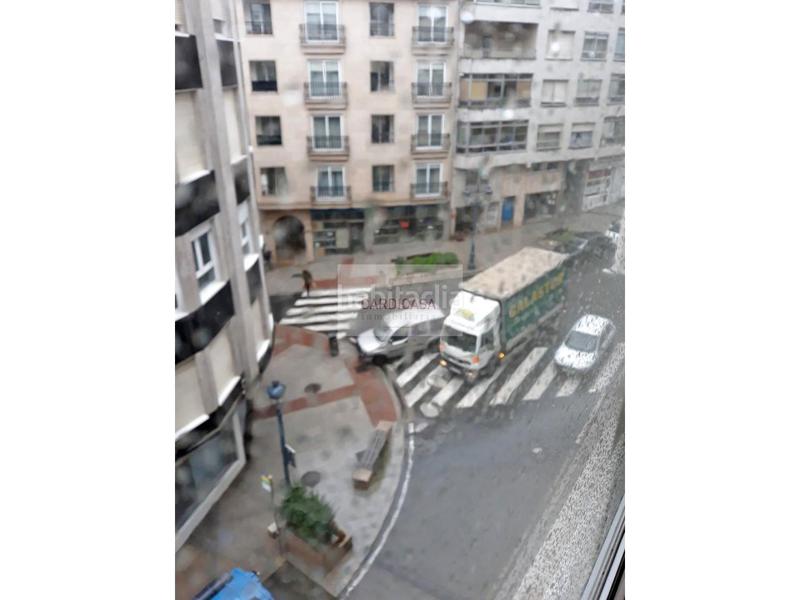 Foto 54a9d4f0-909b-4f7c-9270-51c45cb387ec. Miete büro mit heizung in Camelias - Pi y Margall Vigo