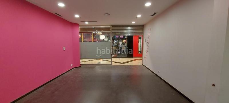 Foto b024ce40-ff32-4979-95a3-d262365e1d35. Locale commerciale in As Travesas - Balaidos Vigo