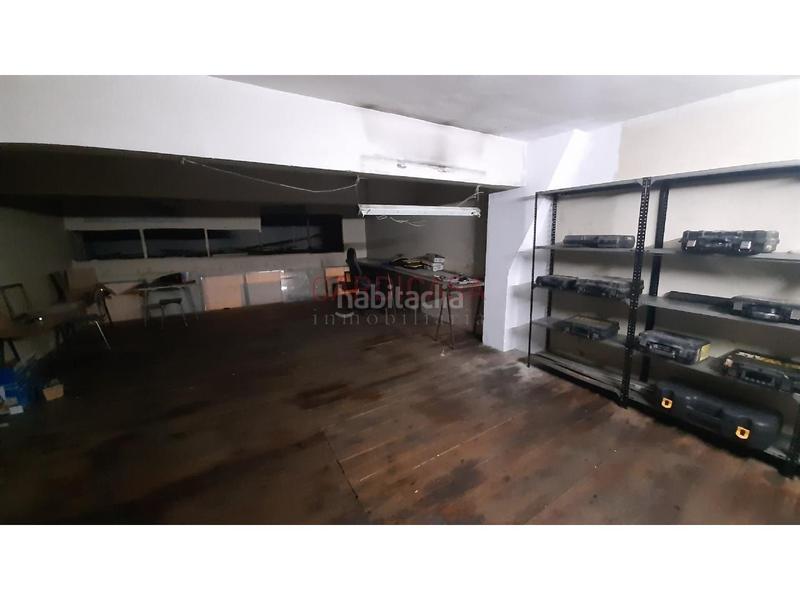 Foto 79ac27b0-ce20-4fdc-adc1-540ec615807b. Rent business premise in Camelias - Pi y Margall Vigo