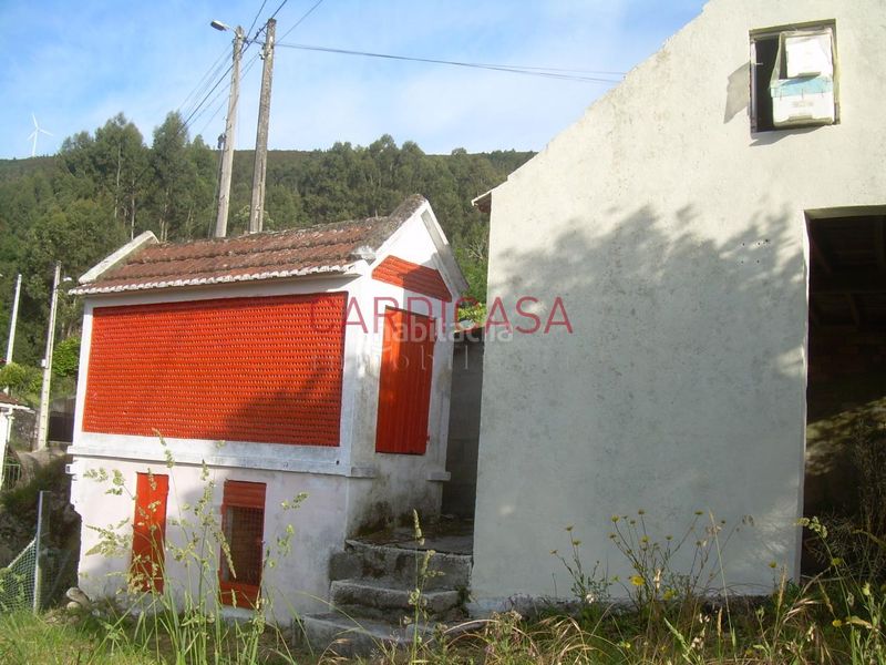 Foto 75f9b6e6-110b-4050-b68d-9894cee4a326. Casa amb calefacció a Cañiza (A)