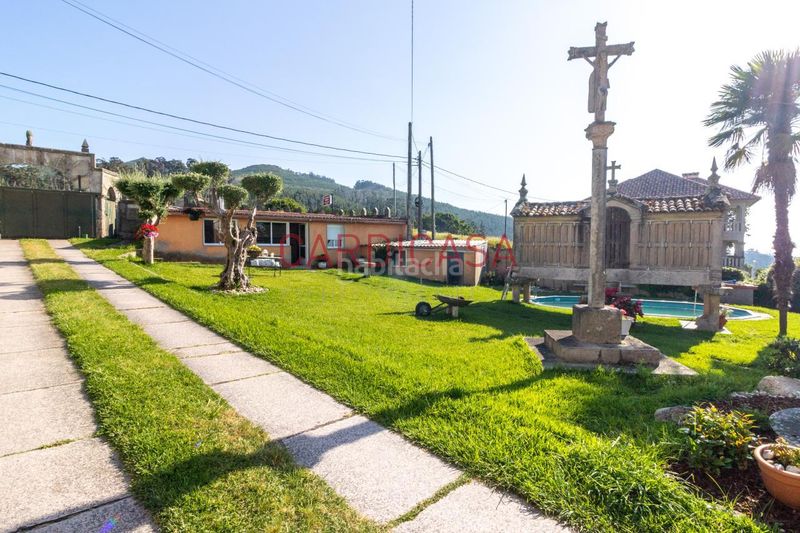 Foto ff1051bc-8bb6-4488-83c8-338d7d0e932a. Casa amb calefacció aparcament a Coruxo - Oia - Saiáns Vigo