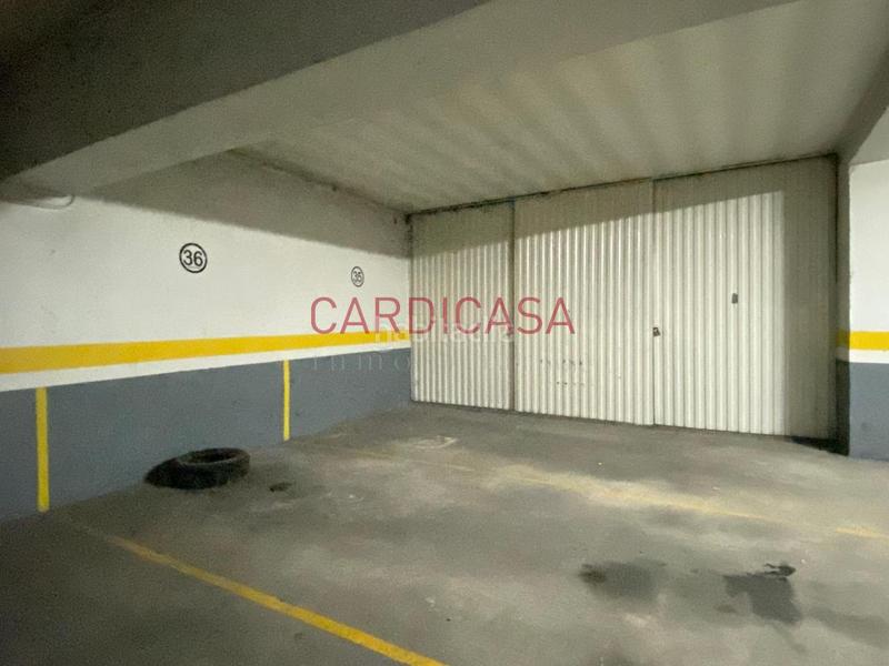 Foto c7e24155-8bad-47b4-81bc-41fbbbc7a079. Parking coche en esperanto 2 en travesía de Vigo - san xoán Vigo