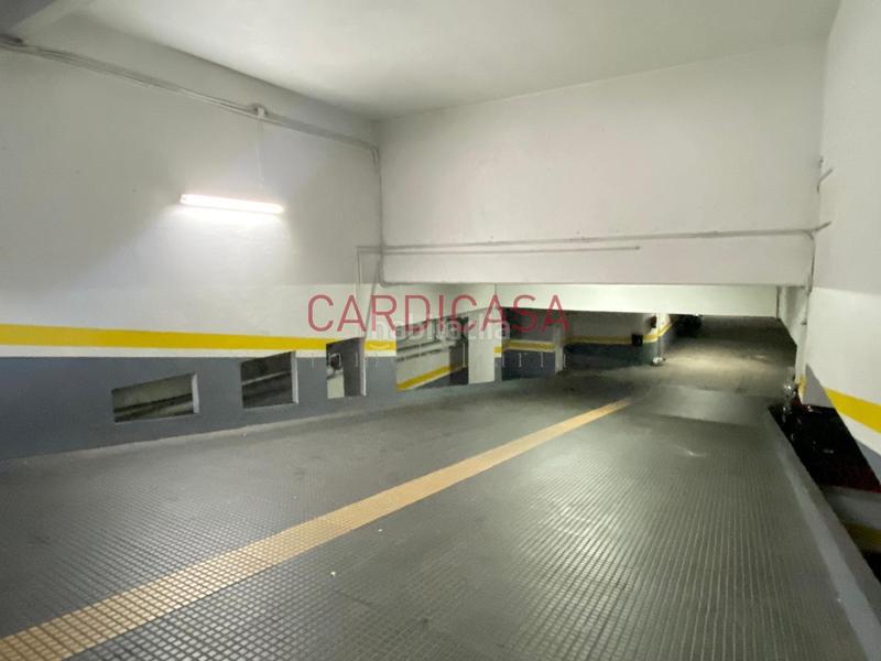 Foto f8178e17-df02-409f-ab1b-798b7d6f1a74. Parking coche en Fátima Vigo