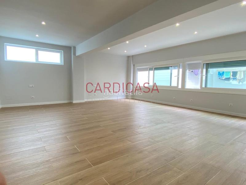 Foto 0e3adae8-9c0b-4e8f-b2bb-233337dfcafd. Rent business premise in Plaza España - Corte Inglés Vigo