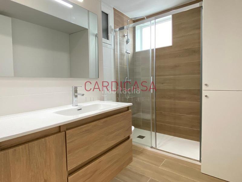 Foto ed2bd4e6-7ebe-4f8a-ae77-aab810c749ed. Lloguer local comercial a Plaza España - Corte Inglés Vigo