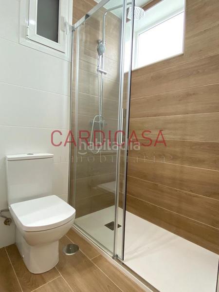 Foto 55d03625-f2ff-4398-bf00-219be726754a. Affitto locale commerciale in Plaza España - Corte Inglés Vigo