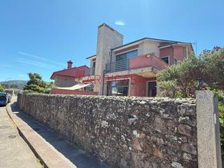Casa adossada a Tomiño